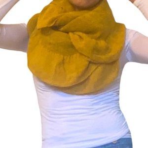 ❤️3/$15 Sale!❤️  Yellow infinity scarf. One size